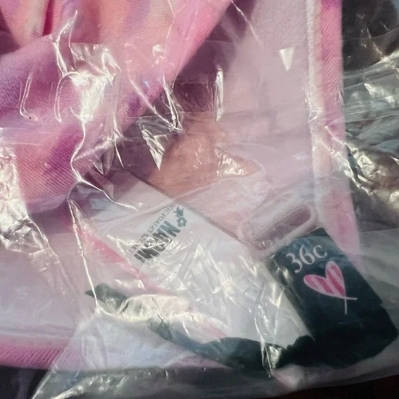 Victoria’s Secret Lightly Lined Forever T-Shirt Demi Bra 36Cute ✨ - Picture 4 of 9